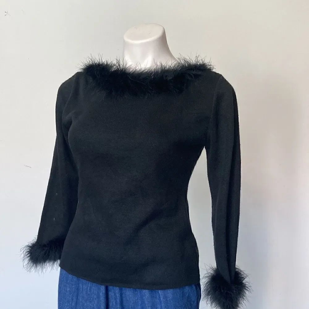 Mandee vintage top    - Picture 7 of 14